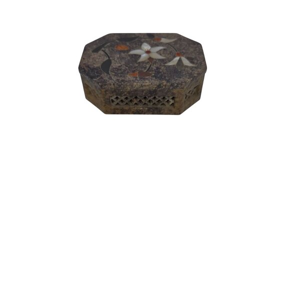 Carved Soapstone Octagone Inlaid Floral Pattern Trinket Box - Picture 5 of 8